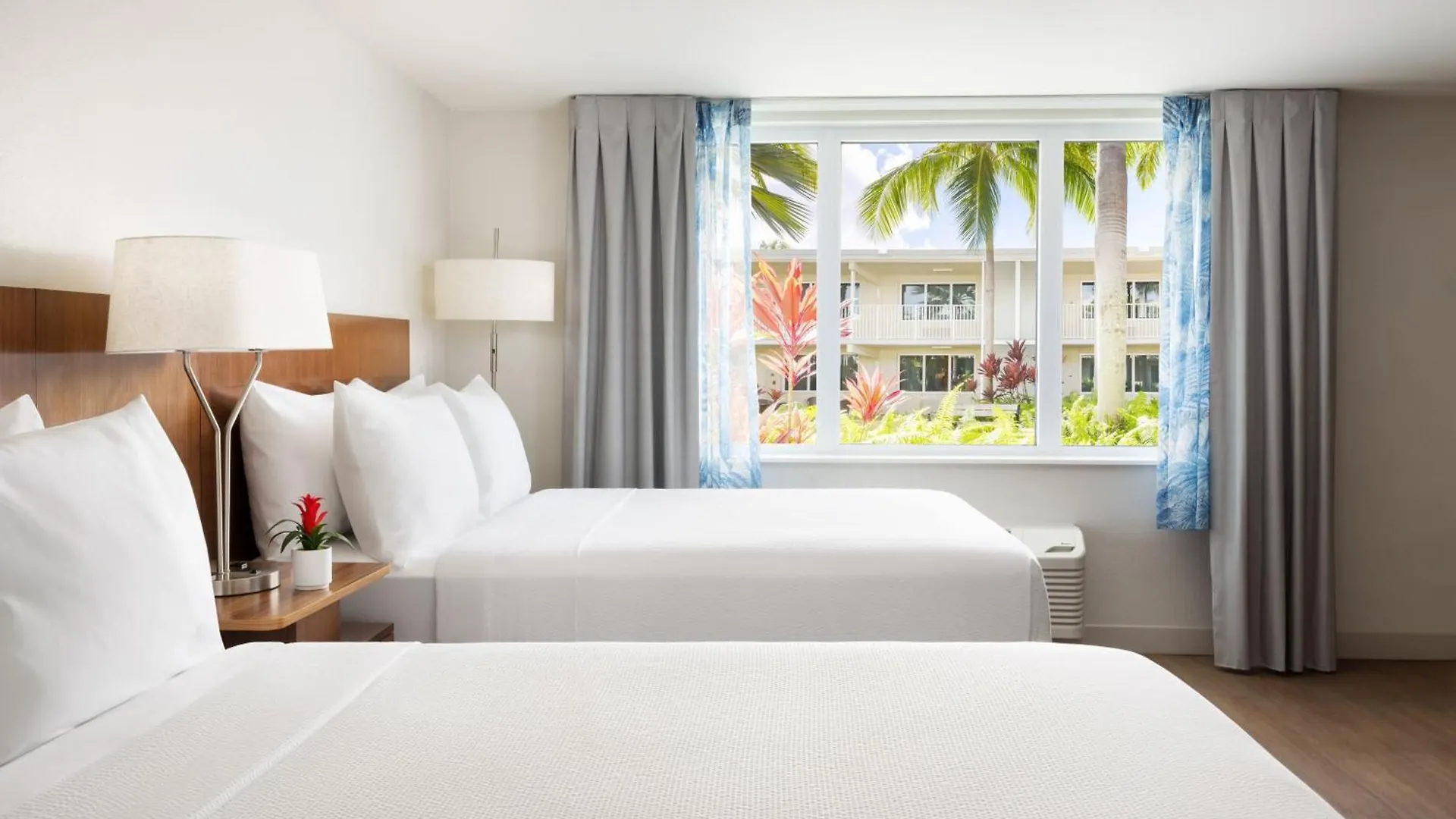Fairfield Inn & Suites By Marriott Key West At The Keys Collection Hotel