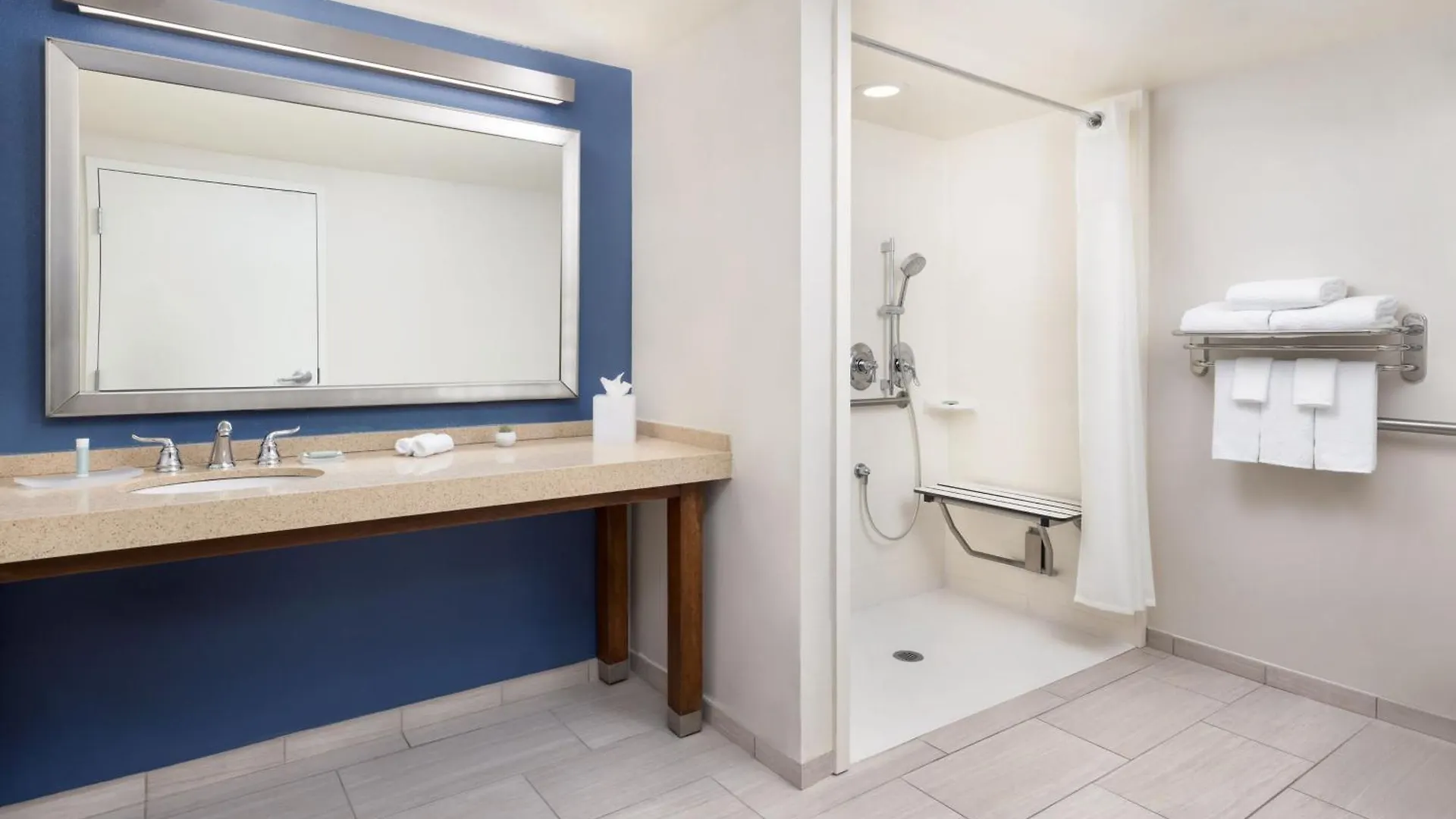 Fairfield Inn & Suites By Marriott Key West At The Keys Collection