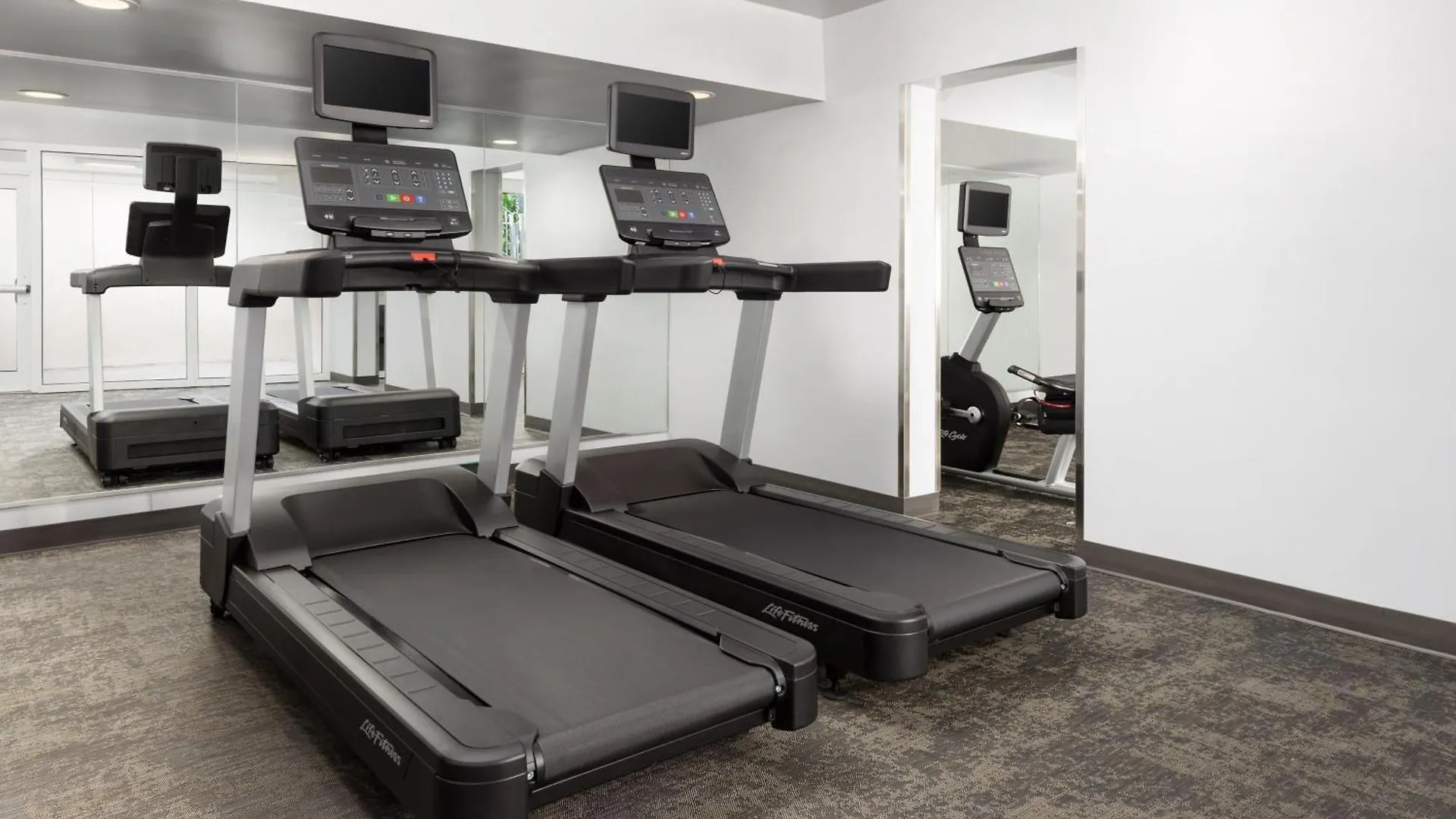 Fairfield Inn & Suites By Marriott Key West At The Keys Collection Hotel