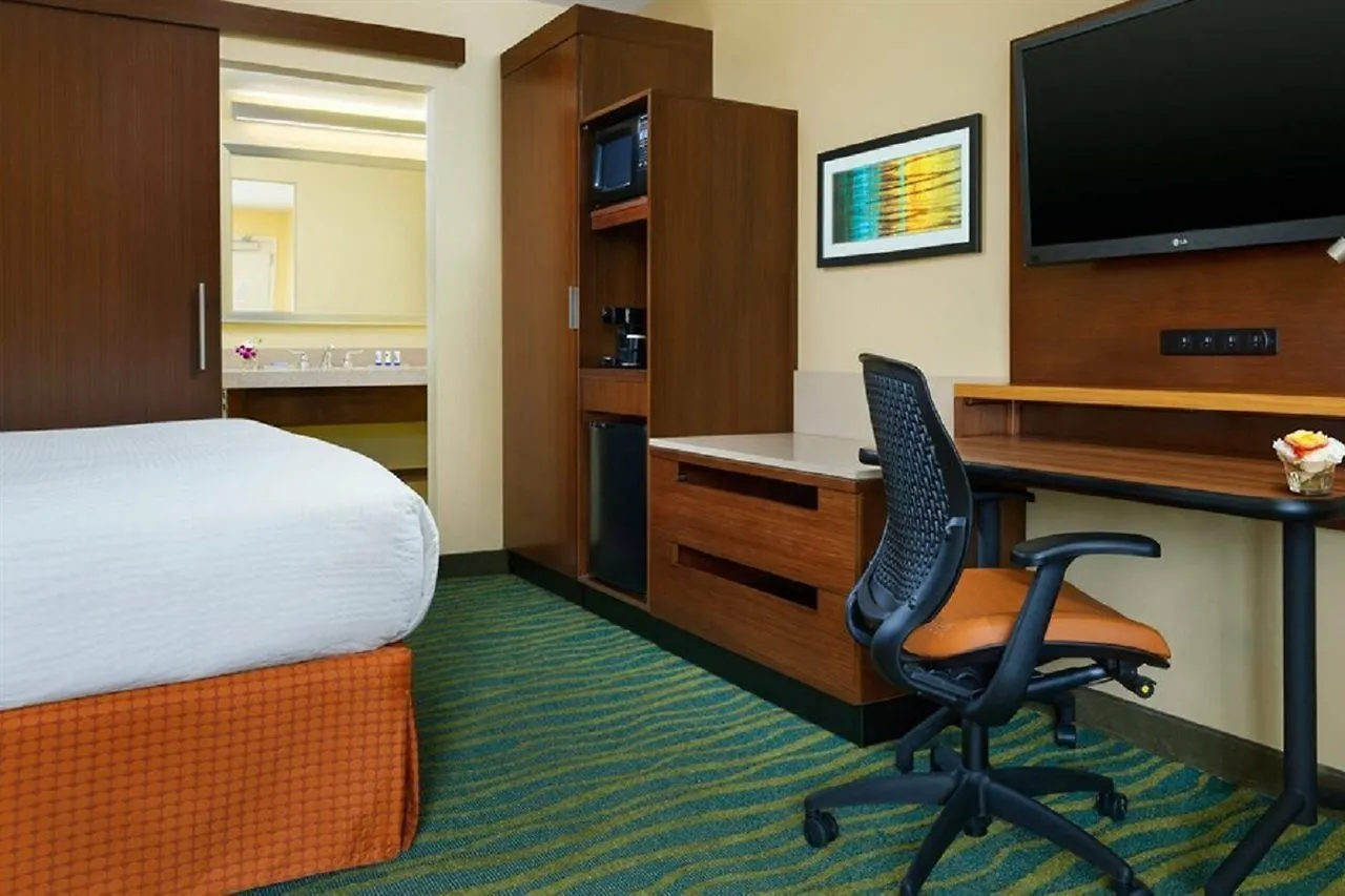 Fairfield Inn & Suites By Marriott Key West At The Keys Collection Hotel